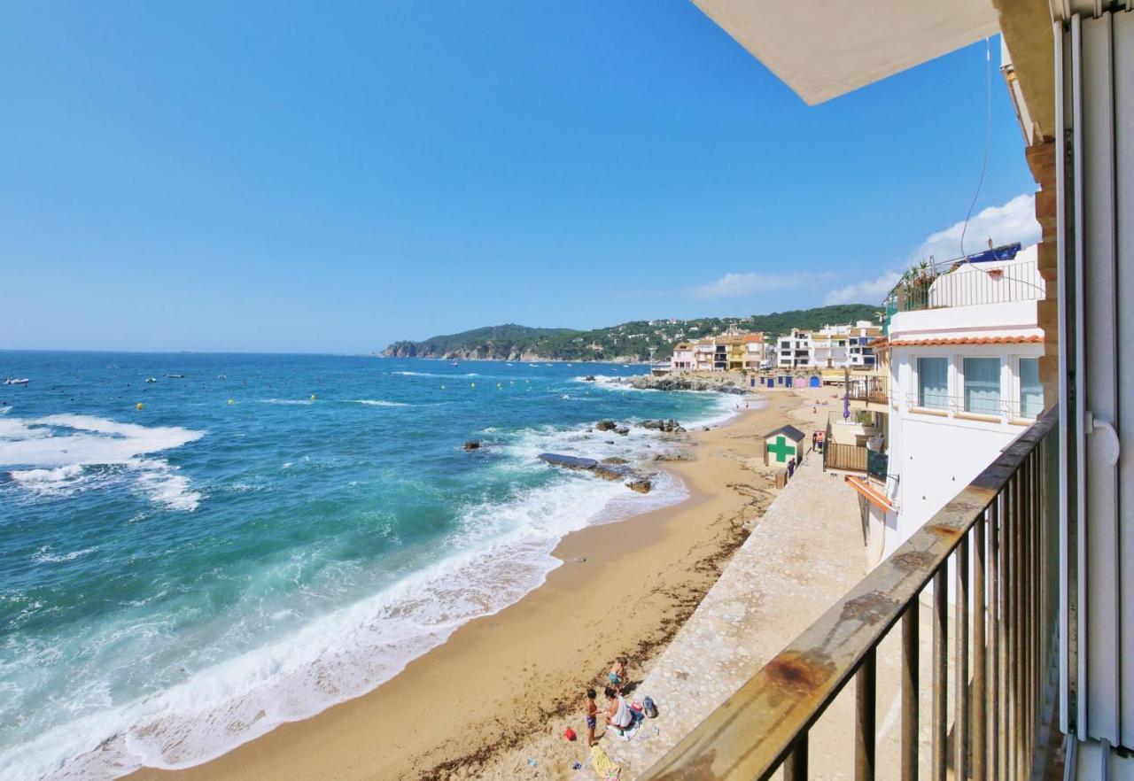 Casa Concha Apartamentos 卡莱利亚德帕拉弗鲁赫尔 外观 照片